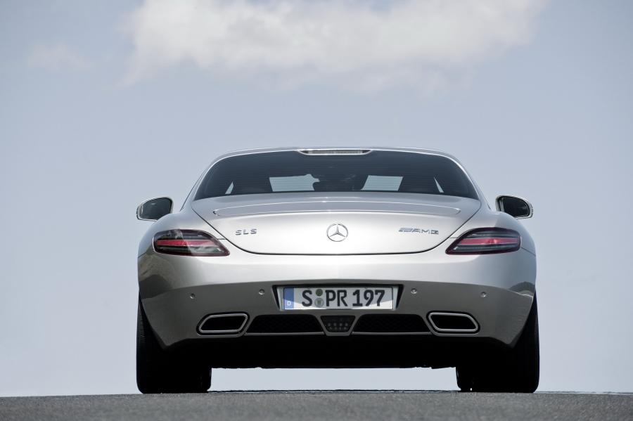  Mercedes-Benz SLS AMG 2010 года  (фото 229 из 526)